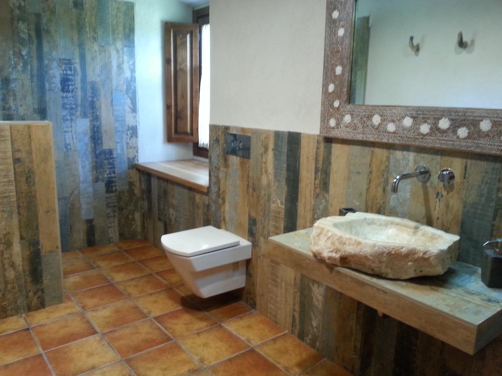 Country House El Permanyer Olost Exterior photo