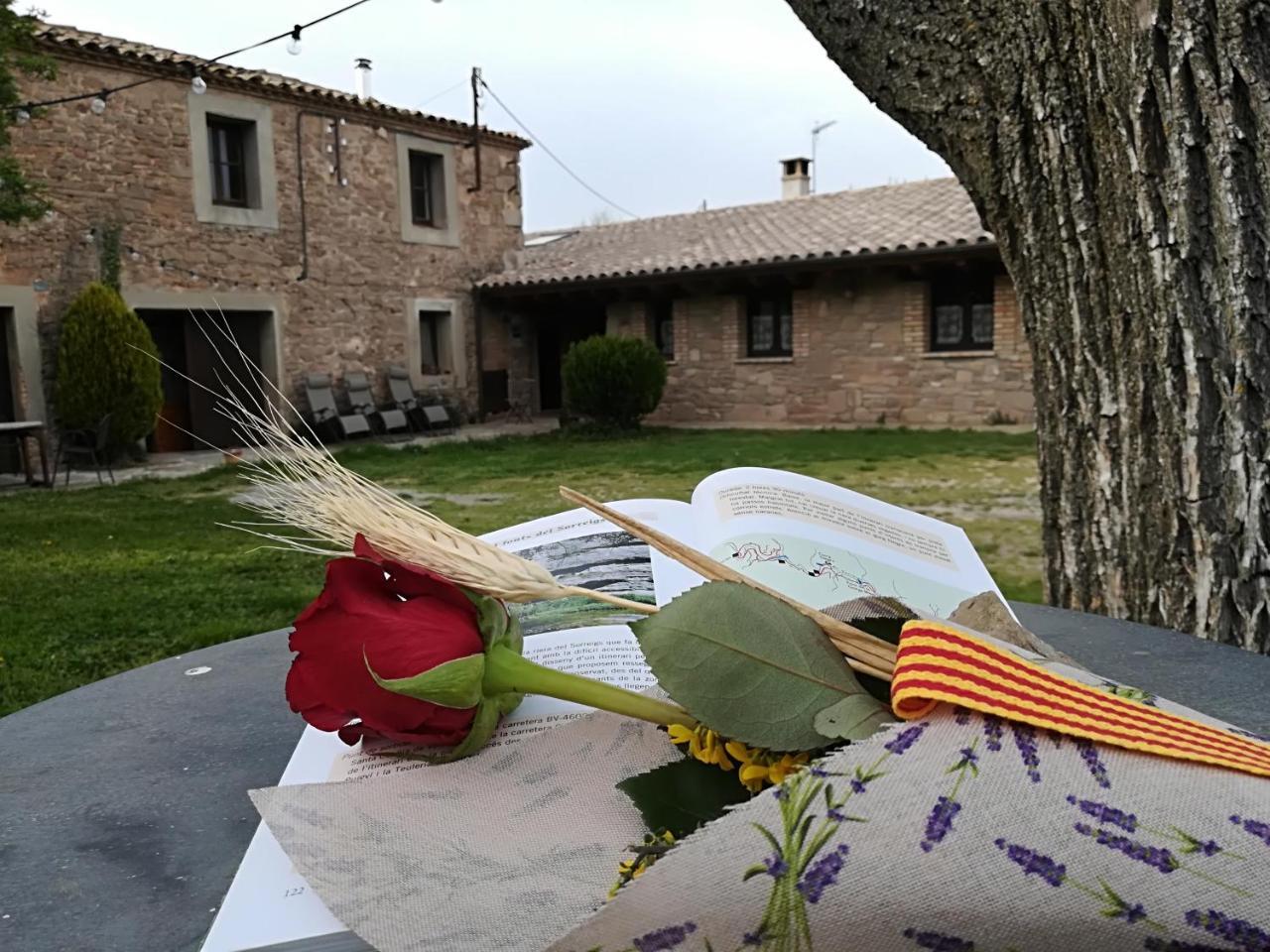 Country House El Permanyer Olost Exterior photo